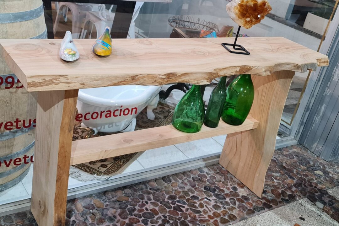 Mesas de Arrime - Recibidores. Todo En Madera