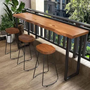 Barra de ciprés de canto vivo. Base en Hierro