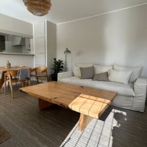 Mesa ratona Canto Vivo (base de madera) - Ensamblado